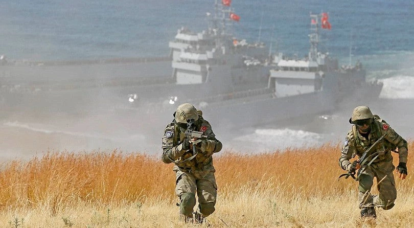 Ευθεία πολεμική απειλή Τουρκίας: «Θα ποδοπατήσουμε την Ελλάδα, θα πάρουμε εκδίκηση για τους παππούδες μας»